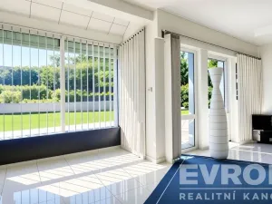 Prodej komerční nemovitosti, Domažlice - Bezděkovské Předměstí, 463 m2