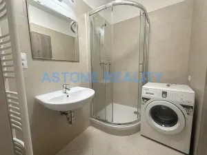 Pronájem bytu 1+kk, Praha - Letňany, Hlučkova, 34 m2
