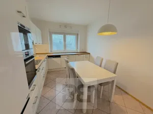 Pronájem rodinného domu, Praha - Stodůlky, Frimlova, 196 m2