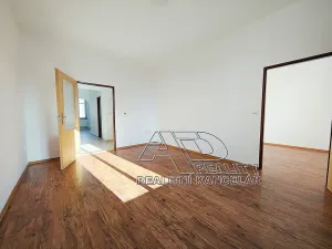 Pronájem bytu 2+1, České Budějovice, 54 m2