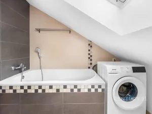 Pronájem bytu 2+kk, Praha - Libeň, Davídkova, 38 m2