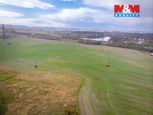 Prodej pole, Praha - Šeberov, 2421 m2