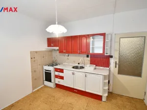 Prodej bytu 1+1, Hradec Králové - Nový Hradec Králové, třída Edvarda Beneše, 40 m2