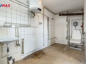 Prodej obchodního prostoru, Milín, Nádražní, 129 m2