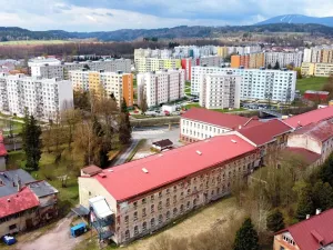 Pronájem skladu, Trutnov, Tovární, 2727 m2