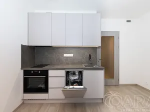 Prodej bytu 1+kk, Praha - Hloubětín, Poděbradská, 32 m2