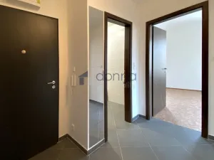 Pronájem bytu 2+kk, Praha, Ondrákové, 51 m2