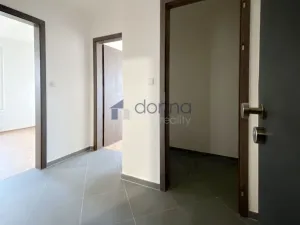 Pronájem bytu 2+kk, Praha, Ondrákové, 51 m2