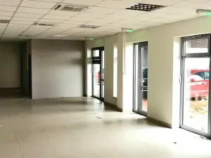 Pronájem obchodního prostoru, Klecany, V Honech, 200 m2