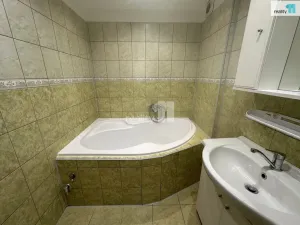 Prodej bytu 3+1, Česká Lípa, Rudolfa Hrušínského, 67 m2