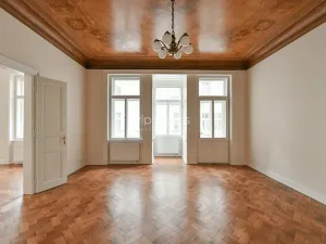 Pronájem bytu 4+1, Praha - Staré Město, Pařížská, 151 m2