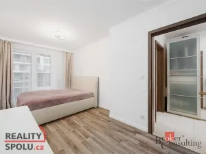 Prodej bytu 2+kk, Praha - Strašnice, Zvěřinova, 59 m2