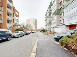 Pronájem bytu 3+1, Praha - Střížkov, Děčínská, 87 m2