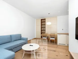 Pronájem bytu 2+kk, Praha - Vršovice, Krymská, 49 m2