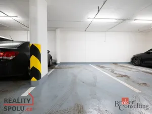 Pronájem bytu 2+kk, Praha - Hloubětín, Domalípova, 66 m2