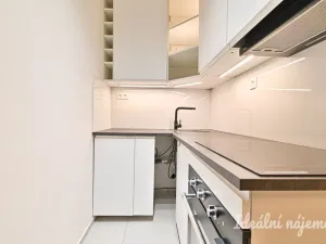 Pronájem bytu 1+1, Rosice, Na Vyhlídce, 24 m2