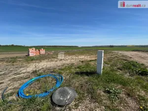 Prodej pozemku pro bydlení, Bělušice, 662 m2