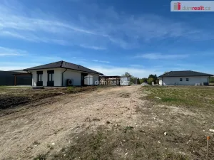 Prodej pozemku pro bydlení, Bělušice, 662 m2