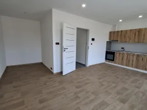 Pronájem bytu 1+kk, Znojmo, Šatovská, 31 m2