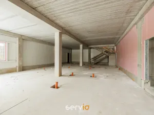 Pronájem skladu, Brno, Zaoralova, 1547 m2