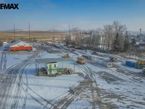 Prodej výrobních prostor, Okříšky, Za tratí, 2224 m2