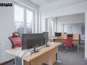 Prodej výrobních prostor, Okříšky, Za tratí, 2224 m2