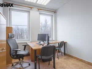 Prodej výrobních prostor, Okříšky, Za tratí, 2224 m2