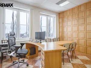 Prodej komerčního pozemku, Okříšky, Za tratí, 34555 m2