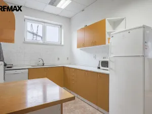 Prodej komerčního pozemku, Okříšky, Za tratí, 34555 m2