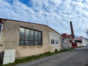 Prodej ubytování, Přelouč, Sportovní, 1800 m2