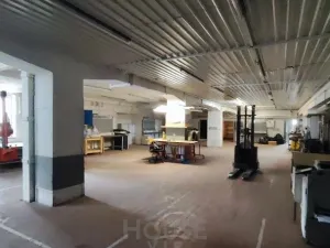 Prodej ubytování, Přelouč, Sportovní, 1800 m2