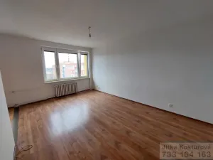 Pronájem bytu 2+1, Krnov - Pod Cvilínem, SPC G, 55 m2