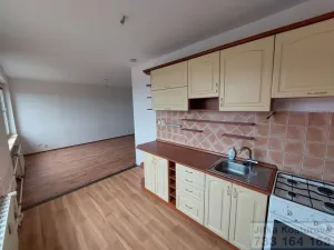 Pronájem bytu 2+1, Krnov - Pod Cvilínem, SPC G, 55 m2