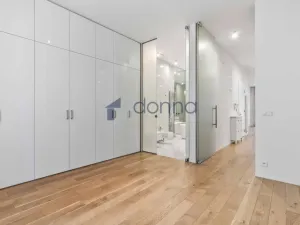 Pronájem bytu 3+kk, Praha, Laubova, 134 m2