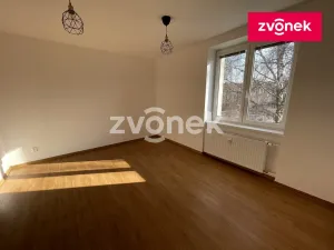 Pronájem bytu 3+1, Zlín, Benešovo nábřeží, 68 m2