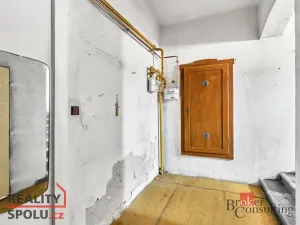 Prodej bytu 2+1, Nejdek, náměstí Karla IV., 70 m2