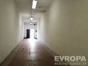 Pronájem skladu, Liberec - Liberec III-Jeřáb, Hanychovská, 120 m2
