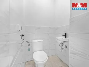 Prodej bytu 3+1, Hradec Králové - Kukleny, Pražská třída, 91 m2