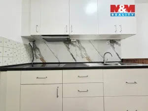 Prodej bytu 3+1, Praha - Libuš, Na domovině, 73 m2