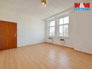 Prodej bytu 2+kk, Mariánské Lázně, Husova, 48 m2