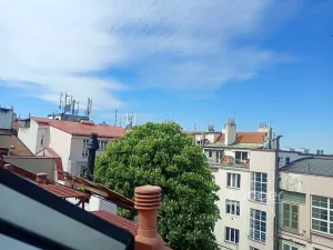 Pronájem bytu 2+kk, Praha - Holešovice, Jirečkova, 40 m2