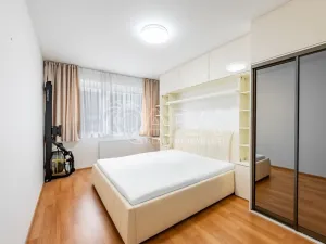 Pronájem bytu 2+kk, Praha, Fikerova, 62 m2