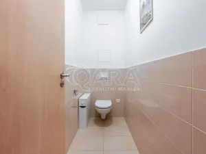 Pronájem bytu 2+kk, Praha, Fikerova, 62 m2