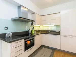 Pronájem bytu 2+kk, Praha - Michle, Magistrů, 65 m2