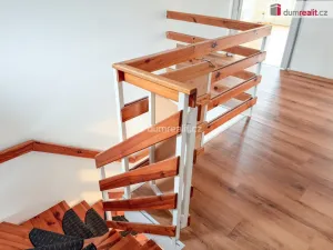 Pronájem rodinného domu, Praha - Nebušice, V březinkách, 365 m2