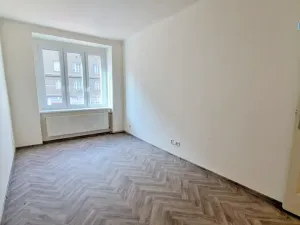 Pronájem bytu 2+kk, Praha - Žižkov, Jana Želivského, 60 m2