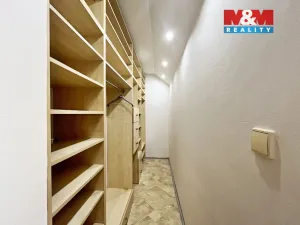 Pronájem bytu 2+1, Děčín - Děčín IX-Bynov, Kyjevská, 54 m2