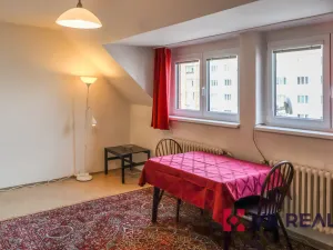 Pronájem bytu 1+kk, Praha - Břevnov, Na Petřinách, 34 m2