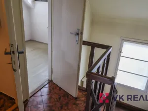 Pronájem bytu 1+kk, Praha - Břevnov, Na Petřinách, 34 m2