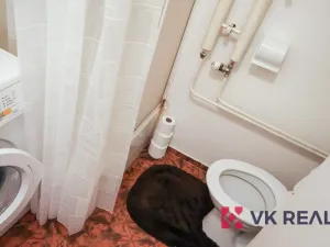 Pronájem bytu 1+kk, Praha - Břevnov, Na Petřinách, 34 m2